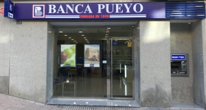 Banca Pueyo abre su primera sucursal en Plasencia
