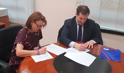 Firma de Convenio de Colaboración entre el Colegio de Administradores de Fincas de Extremadura y Banca Pueyo.