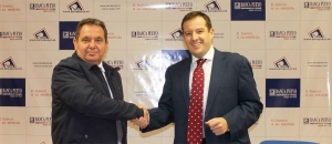 Olivicultores extremeños podrán acceder a financiación ventajosa gracias al convenio suscrito entre Banca Pueyo y Afavex