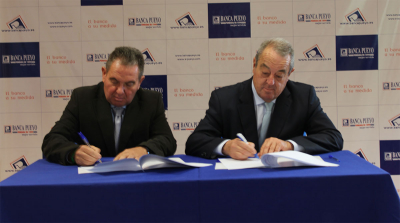Banca Pueyo renueva su convenio con AFAVEX, reafirmando su apuesta por el sector oleícola extremeño